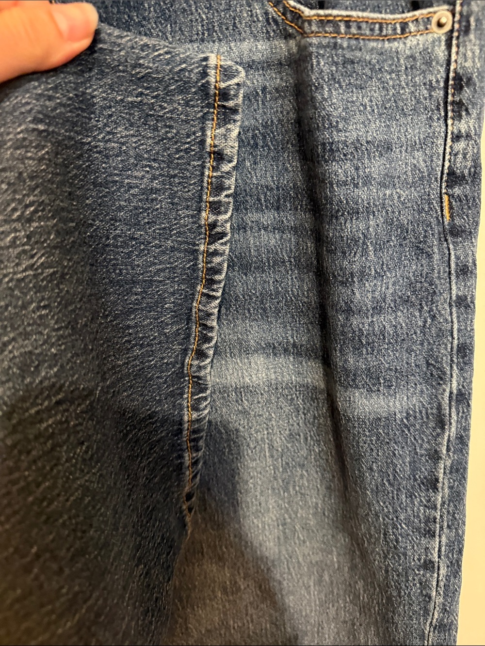 Time and Tru Medium Blue High-Rise Button-Fly Wide Leg Cropped Jeans - Picture 4 of 5